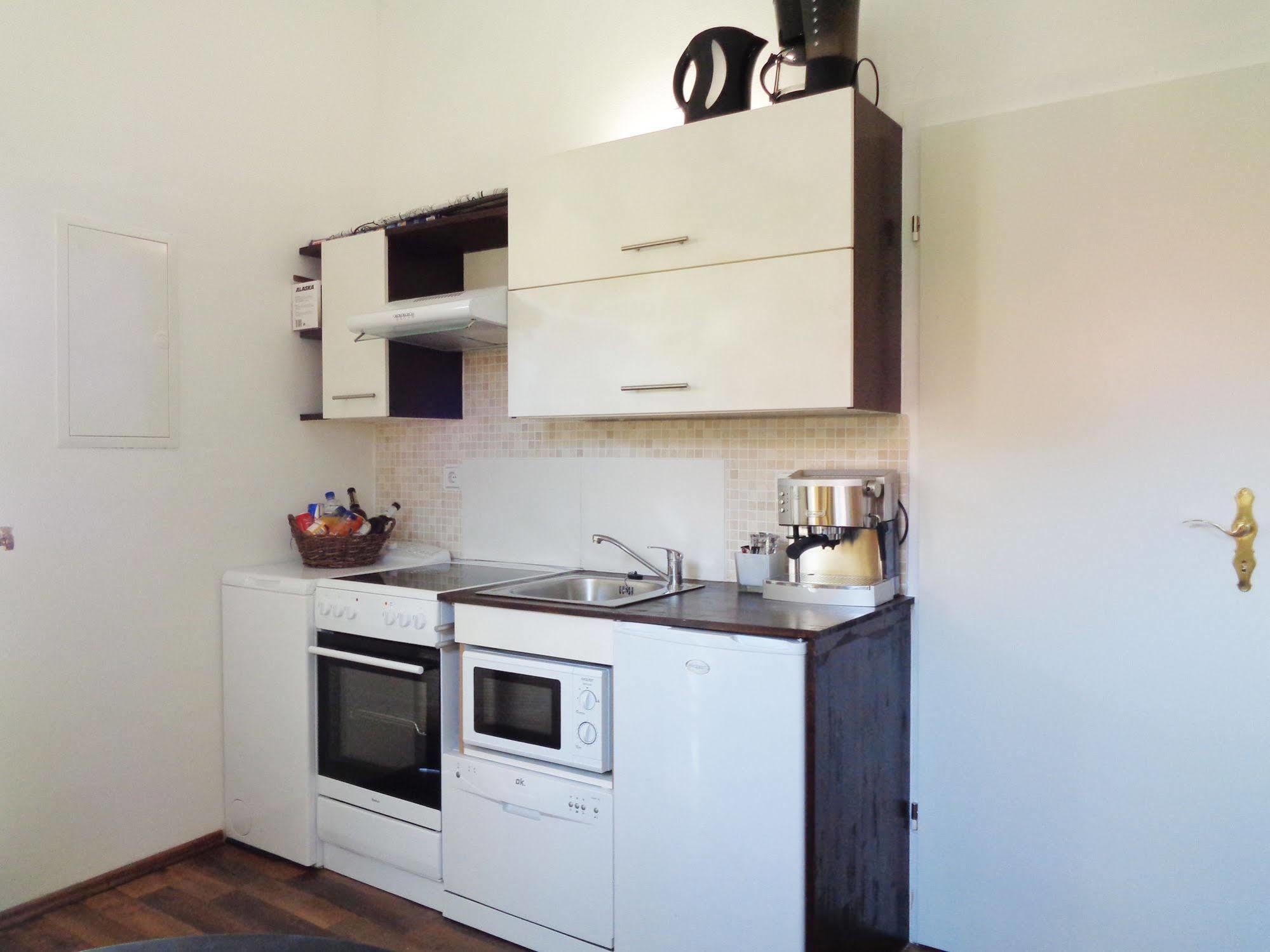 Hotel Apartment Puell Eimersleben Bagian luar foto