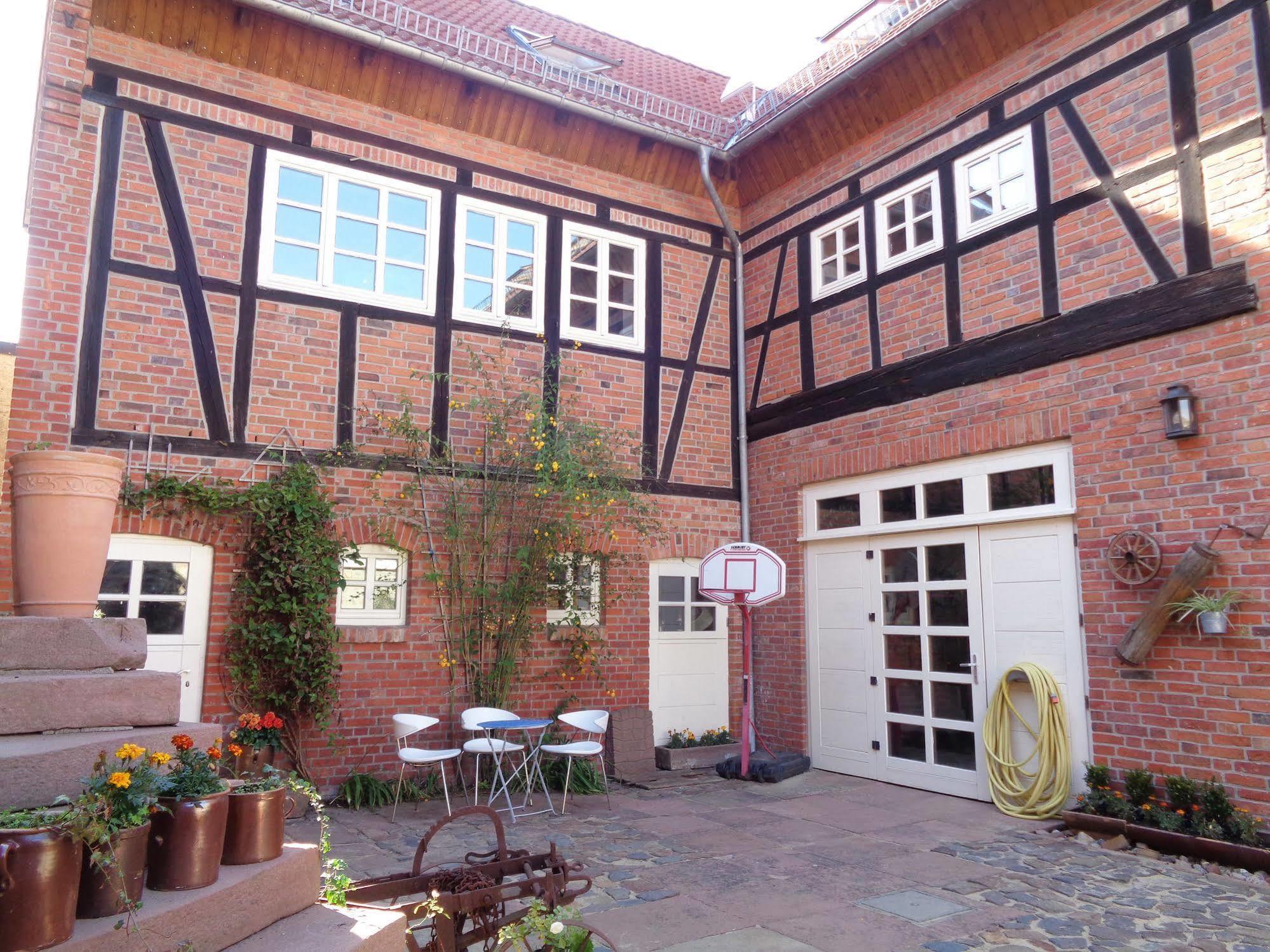 Hotel Apartment Puell Eimersleben Bagian luar foto