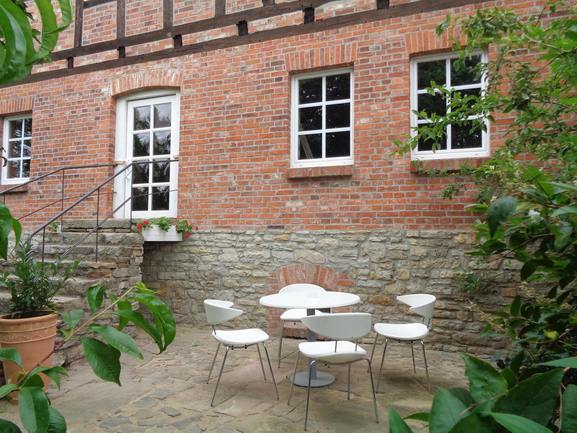 Hotel Apartment Puell Eimersleben Bagian luar foto